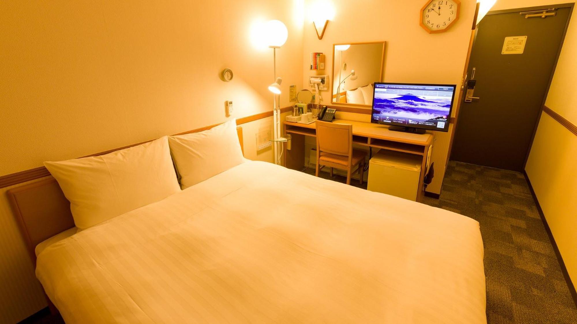 Toyoko Inn Chiba Ekimae Quarto foto